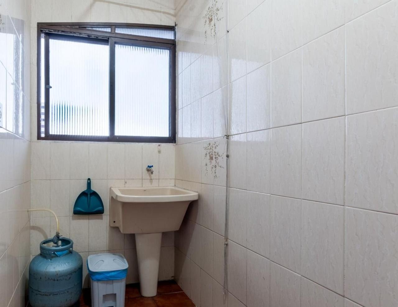 Enseada - 2 Dmts Prox A Praia Apartment Guaruja Bagian luar foto